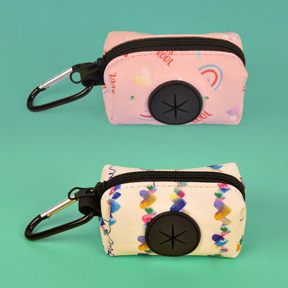 Universal Dog Poop Bag Holder – Clip-On Carrier for Any Leash (1–2PCS)