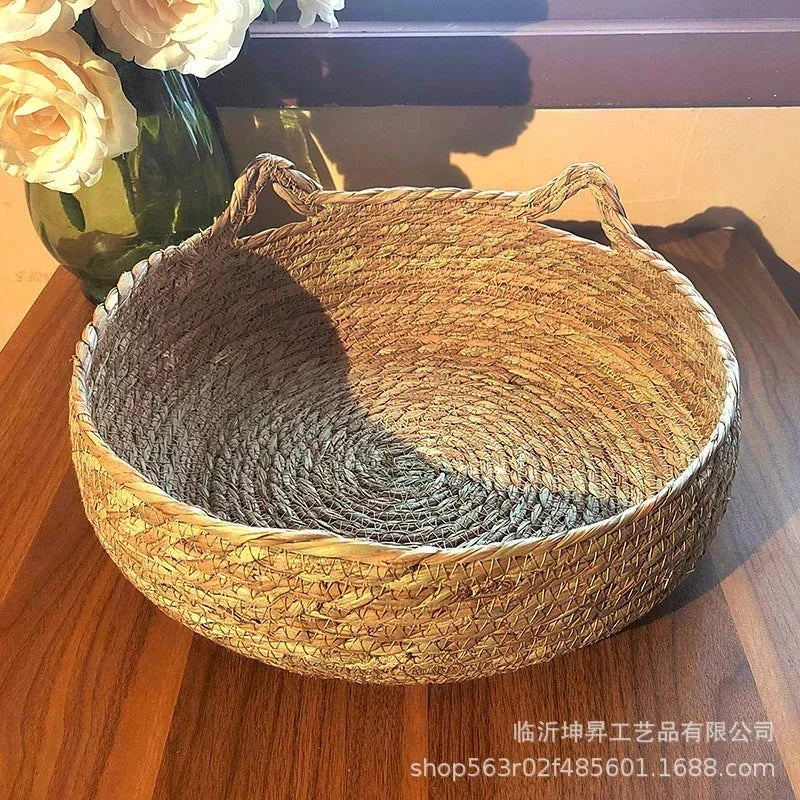 Woven Rattan Pet Bed – Round Donut Design with Soft Cushion for Cats & Small Dogs