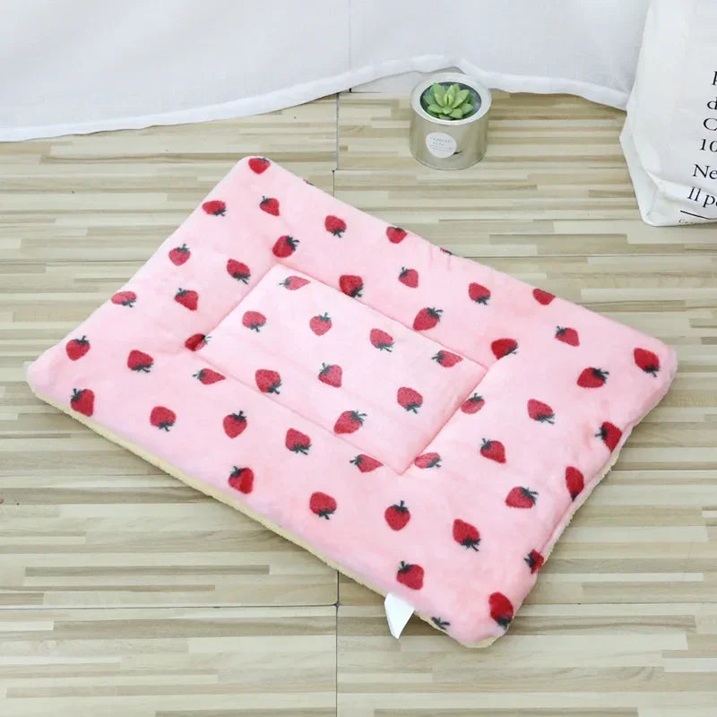 Double-Sided Plush Pet Mat – Soft Warm Cushion Blanket for Cats & Small Dogs