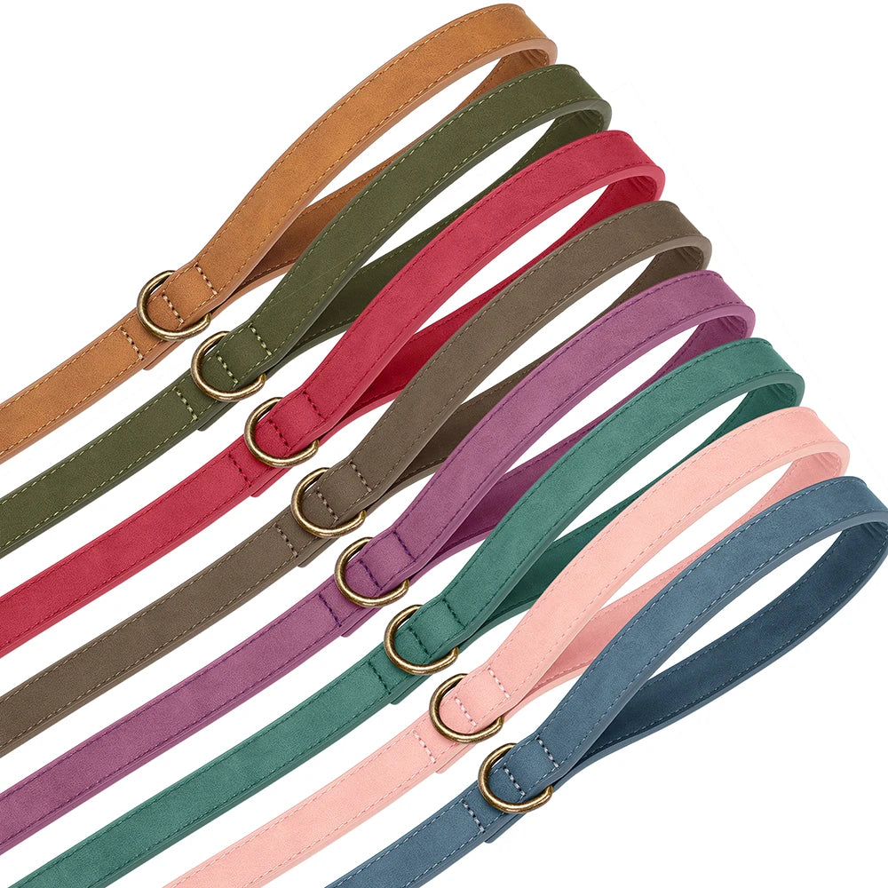 Custom PU leather dog harness and leash set with engraved ID buckle. Durable vest-style harness with matching lead rope, ideal for small and medium dogs, including bulldogs.