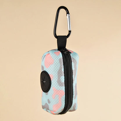 Universal Dog Poop Bag Holder – Clip-On Carrier for Any Leash (1–2PCS)